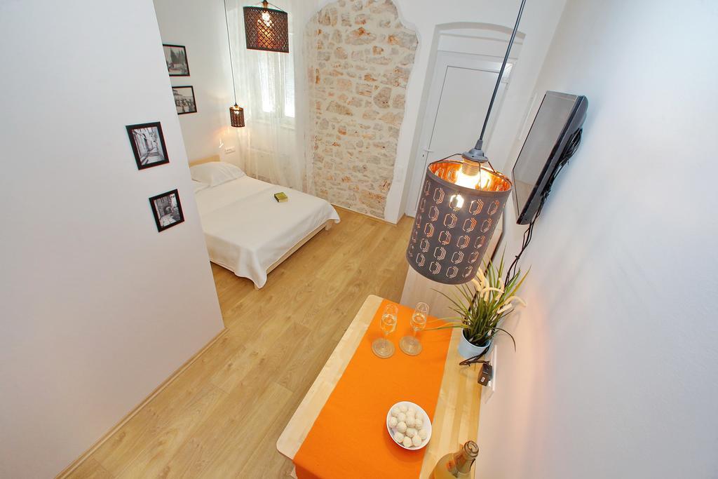 Guverna New City Accommodation Zadar Habitación foto